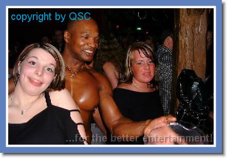 men stripper strip show_0000056.jpg